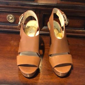 Mint.  Sz 8 Michael Kors Sandals